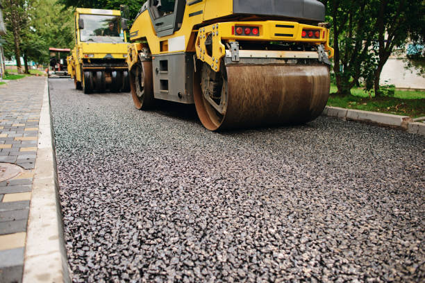 Best Affordable Driveway Pavers  in Hanna City, IL